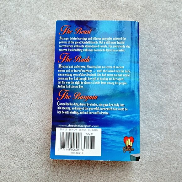 The Scarletti Curse by Christine Feehan | Paperback Book - Picture 2 of 4